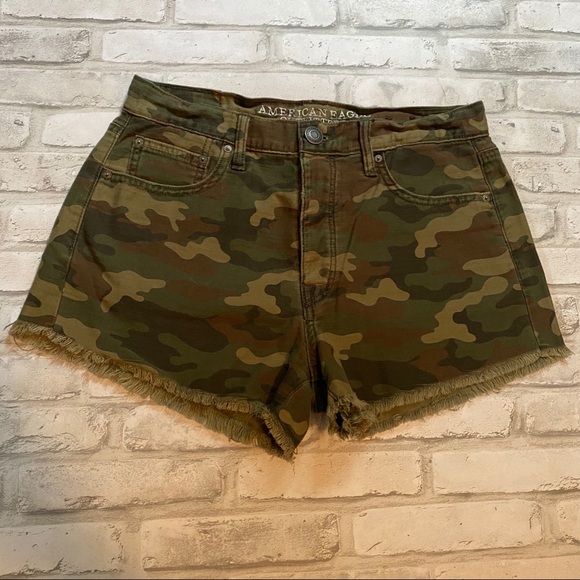 American Eagle Outfitters Pants - Camouflage American Eagle Festival Shorts